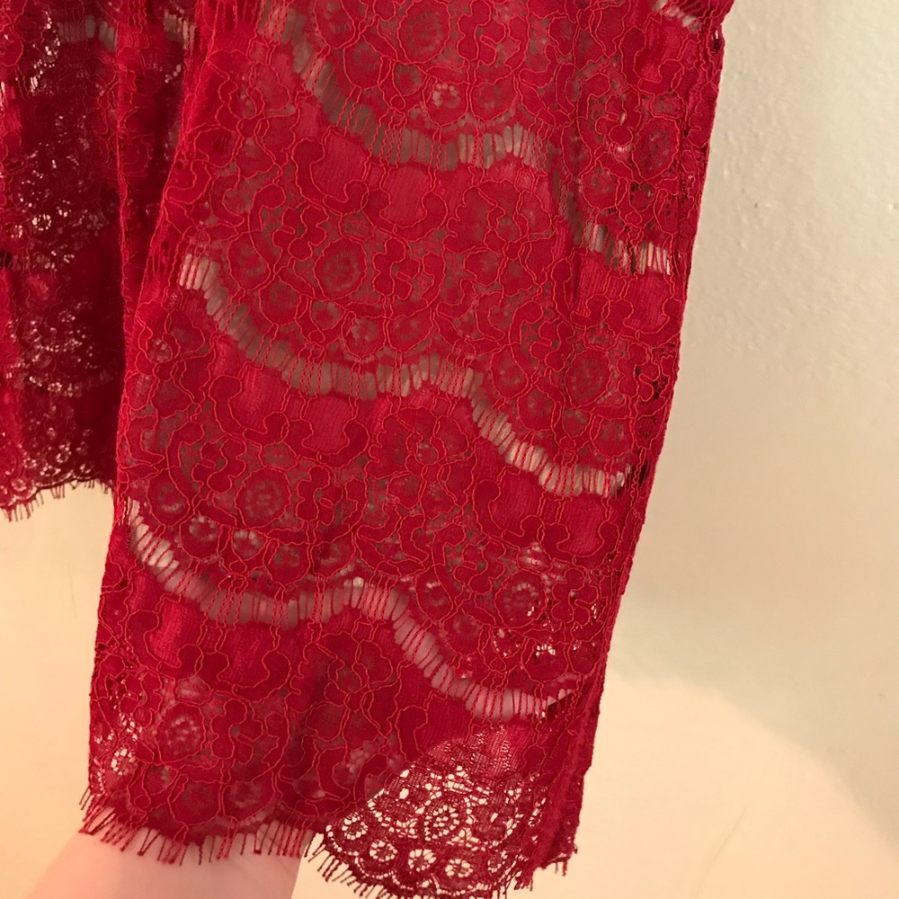 NWT Burgundy Lace Tank Style Blouse - Picture 4 of 8
